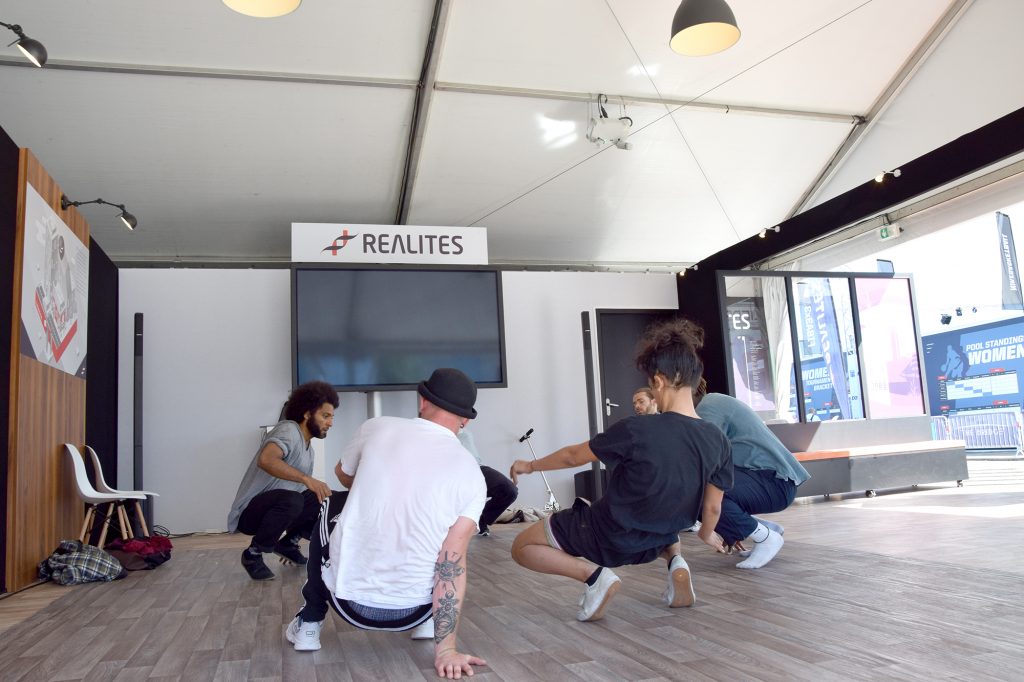 Workshop danse hip hop pour Réalités, partenaire officiel de The Bridge 2017